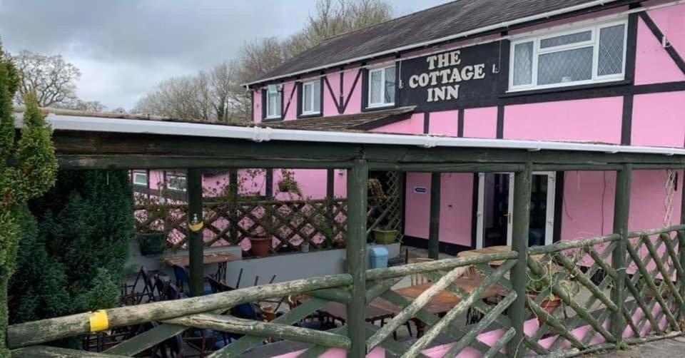 The Cottage Inn Llandeilo Buitenkant foto